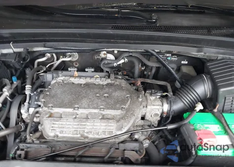 2006 Honda Odyssey Ex-L from USA, damaged, VIN 5FNRL38716B107716